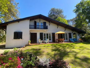 Villa landaise proche lac d’Hossegor et océan